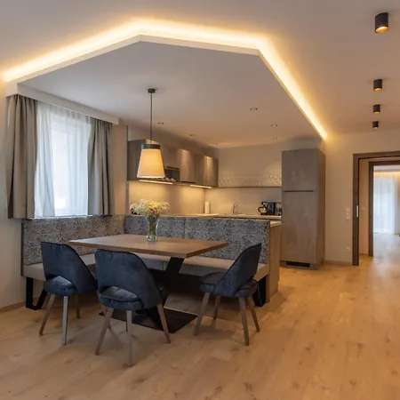 Zum Strossna Апартаменты